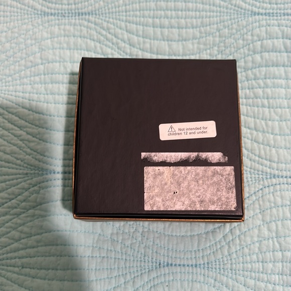 Monet gold tone heart design pin with box - Picture 9 of 9